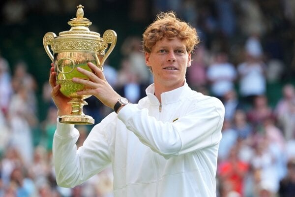 Dokonala odplata Sinner zdolal Alcaraza a ovladol Wimbledon