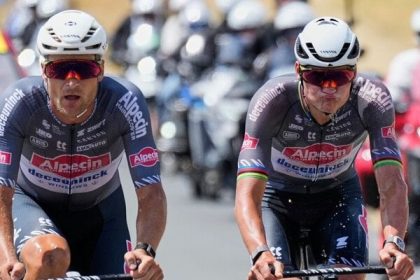 Drama na vetre a dvojica ktora sokovala peloton