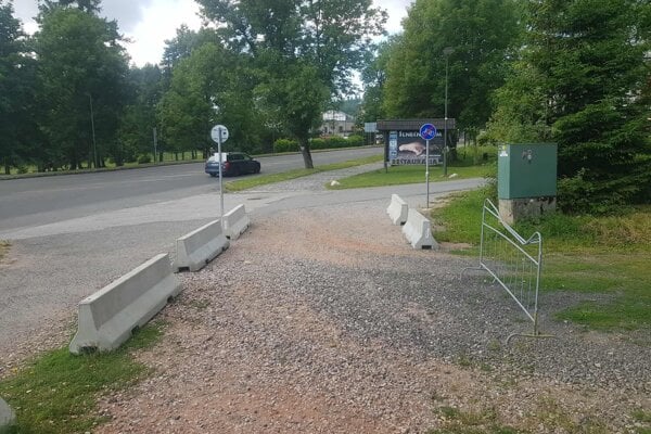 Europoslanec Zdechovsky kritizuje tatransku cyklotrasu