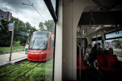Z Juzneho mesta do centra Elektricka v Petrzalke zacala premavat po novej trati