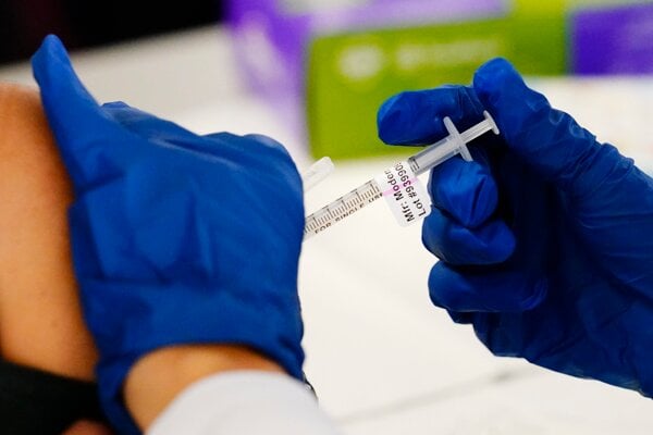Analyza potvrdila bezpecne zlozenie mRNA vakcin
