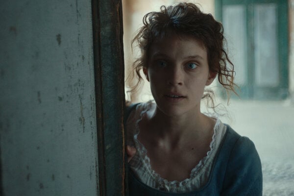 Gloria vzdava hold zenam ktore boli zatracovane