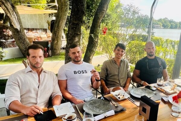 Nieso take vsestranne vygumovane sme nemali v politike