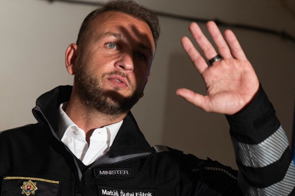 Protiteroristicka akcia Vostok policia zaistila klakson a karimatky