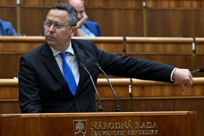 Ranny brifing Z konsolidacie je nekonecny pribeh