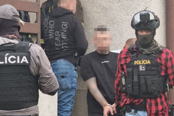 V Bratislave zadrzali muza s medzinarodnym zatykacom