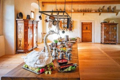 Vyberte sa s nami na vylet Lovecky hrad Rostejn ma smrnc a caro