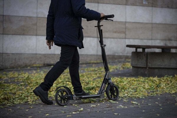 Dvaja chlapci havarovali na kolobezke vazne zranenia