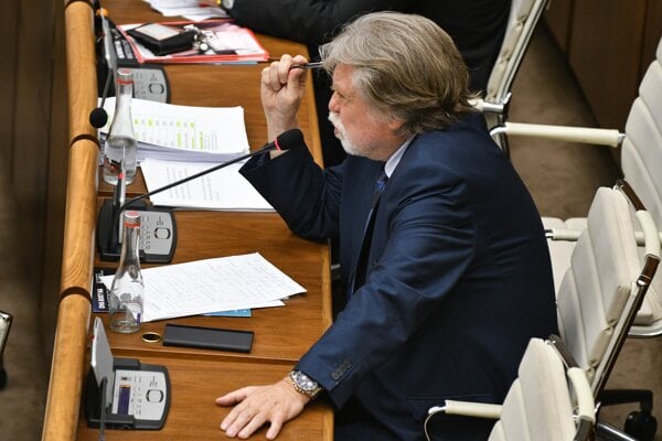 Jarjabek vidi v novej STVR kvalitnejsi obsah Flasikova vyzdvihuje ze z nej neodchadzaju redaktori