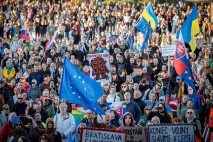 Mier na Ukrajine rusi protest Nechce triestit sily ocenuje aktivity opozicie