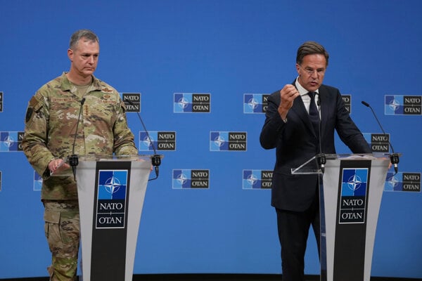 NATO spusta operaciu na posilnenie ochrany vychodu