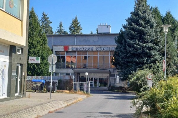 Plavaren opat otvori po mesiacoch dlhsie hodiny