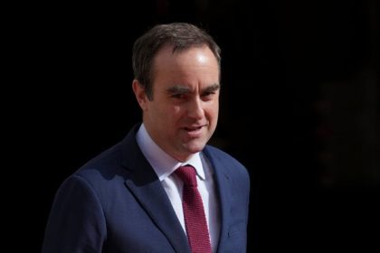 Prezident bohatych verzus nocna mora milionarov Francuzov nahnevala konsolidacia