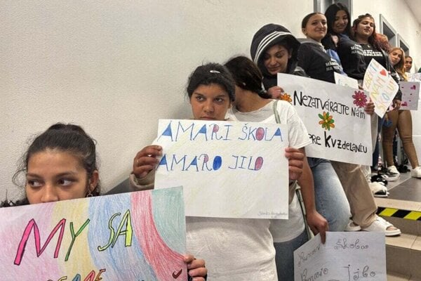 Riaditelka podozrivej skoly odstupila Som predlzena ruka systemu povedala