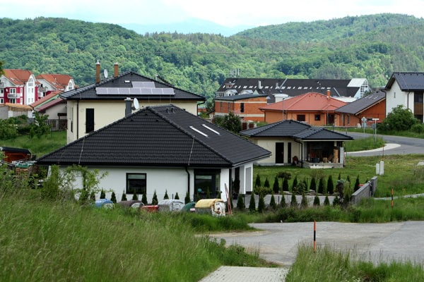 Zaujem o hypoteky prudko rastie rekord blizko