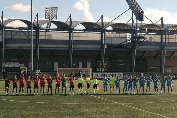 Druha strana odpoveda trener krical na divakov