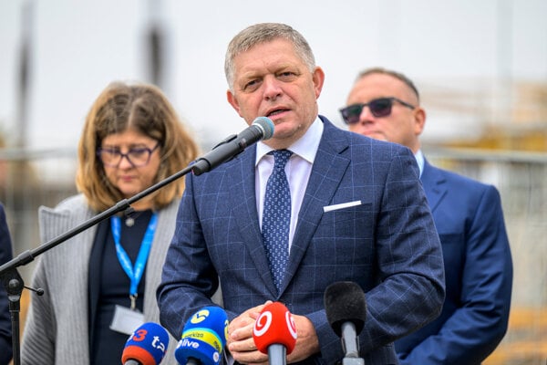 Konci sa era ked nam ceski politici vladli vyhlasil Fico