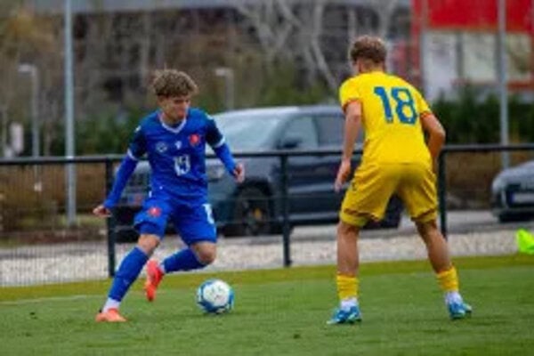 Ma iba patnast a Weiss ho zaradil proti Strasburgu Vyrasta v Slovane velky talent