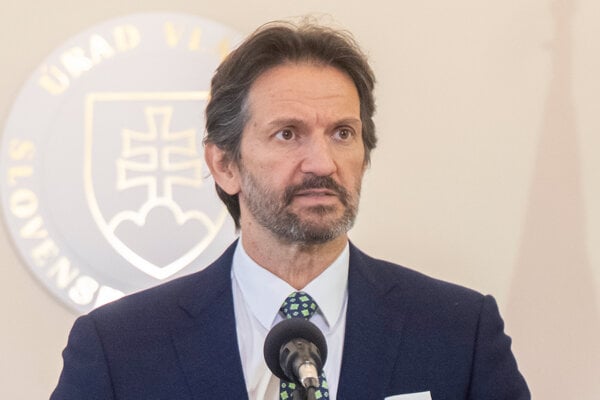 Minister obrany Kalinak odcestuje v nedelu na Ukrajinu