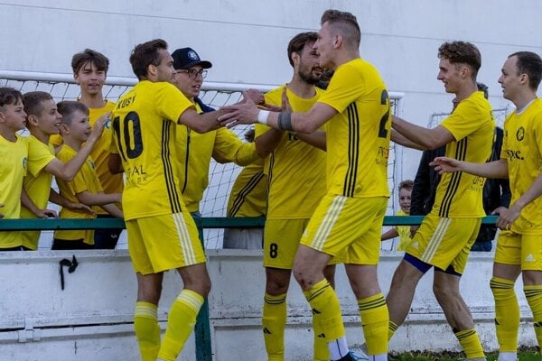 Najtazsie rozhodovanie trenera v kariere Stvrtoligisti slavili so Slovanom pri reznoch