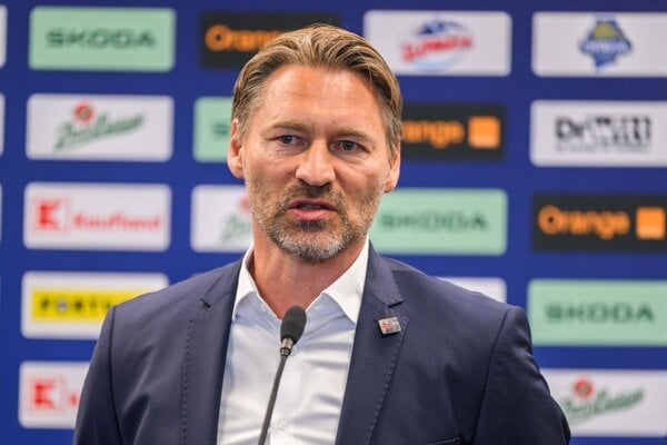 Orszagh Hracov si vyberam ja So Studenicom pocitam sledujem aj hokejistov v KHL