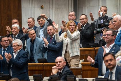 Pellegrini ustavu urychlene podpisal Ustavny sud moze zakrocit