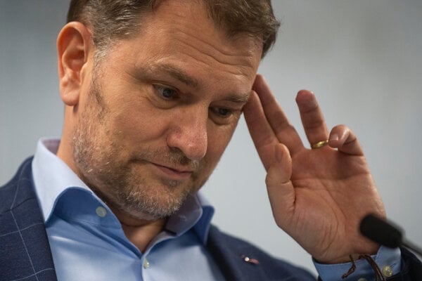 Ranny brifing Matovic potvrdil nulovy koalicny potencial Simkovicovej cistky pokracuju