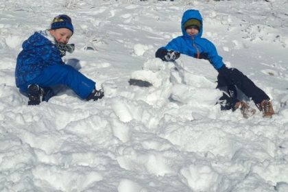 Snezenie na strednom Slovensku vylakalo ludi na svahy