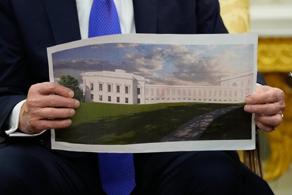 Trumpov obluk pozlatena pracovna Prezident chce menit aj Washington