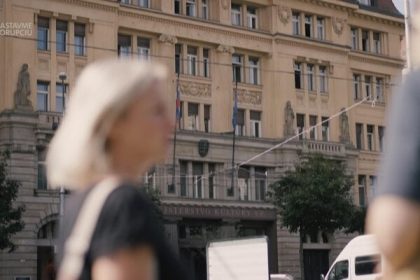 Cez ciaru Statna opera kolabuje a jeden clovek zarobi 135 tisic