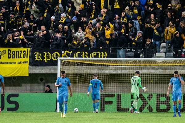 Desiva seria Slovana nema konca Totalne prepadol