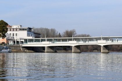 Ikona kupeleho mesta je na hranici zivotnosti