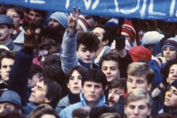 Je 17 november slovensky