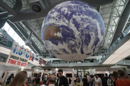 Klimaticky samit COP30 sa predlzil staty sa sporia o fosilne paliva