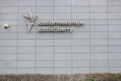 Madarska redakcia webu Radio Slobodna Europa ukoncila cinnost