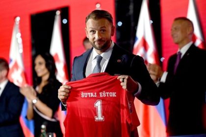 Po ustave ide vlada do sporu s Bruselom