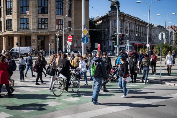 Policajti urcite nebudu zastavovat deti na kolobezkach