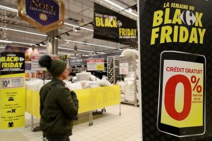 Slovakom pomaha odolat nastraham Black Friday AI