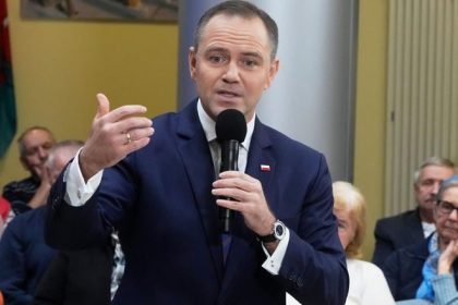 Tusk negativne hodnotil Nawrockeho prvych sto dni