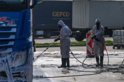 Vlada zrusila mimoriadnu situaciu kvoli slintacke