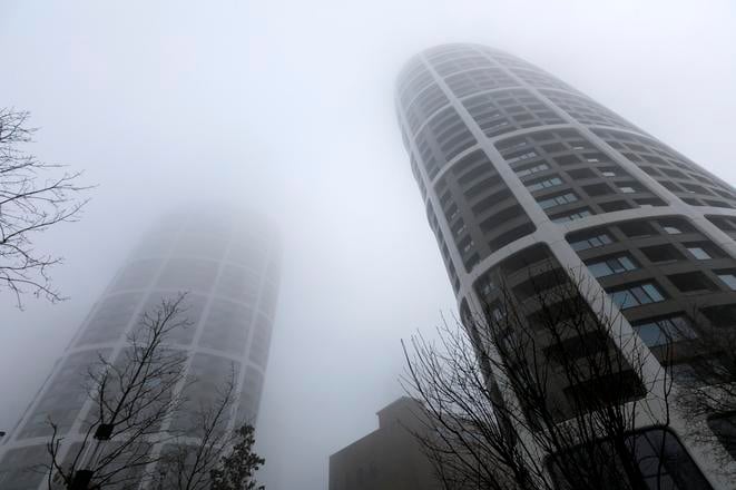 Vo viacerych lokalitach treba pocitat s hmlou