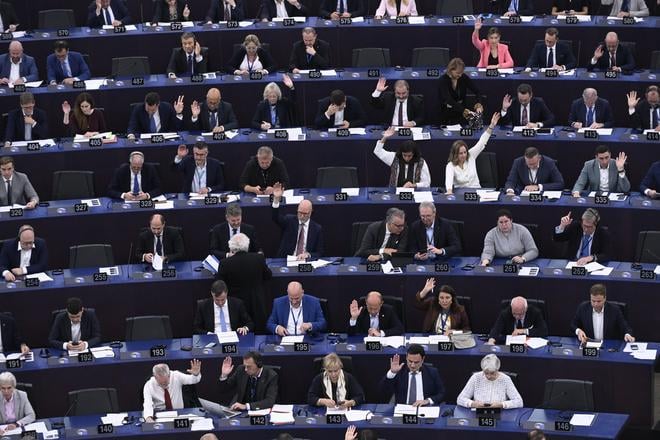 Europarlament schvalil ochrannu dolozku pre dohodu o obchode EU a Mercosur
