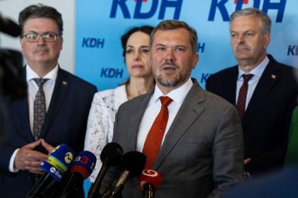 KDH kritizuje vplyv konsolidacnych opatreni na strednu triedu