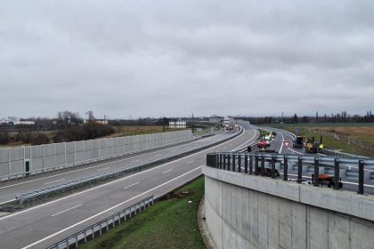 Najstarsia a najdlhsia ceska dialnica D1 je hotova