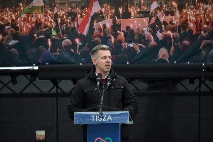 Orbanov rival Magyar zverejnil spravu o zneuzivani deti