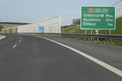 Pri Duklianskom priesmyku v Polsku otvorili novy usek cesty