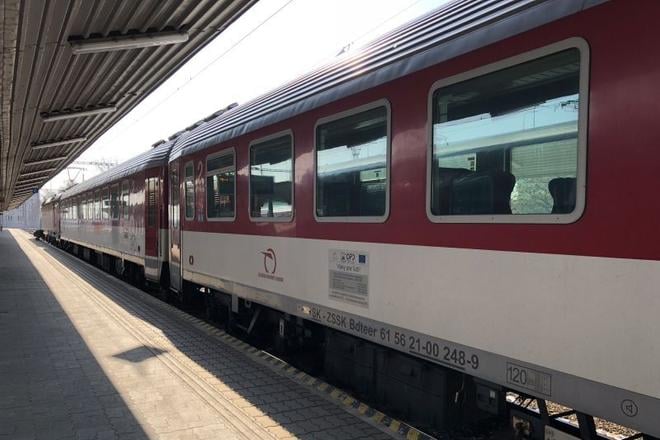 Zelezniciari avizuju rychlejsie a pohodlnejsie spojenia