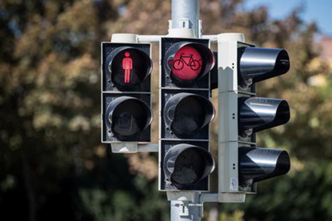Na viacerych bratislavskych krizovatkach nefunguju semafory