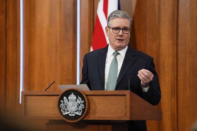 Starmer navstivi Cinu ako prvy britsky premier od roku 2018
