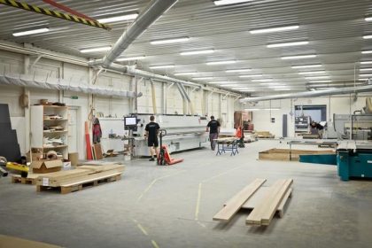 Trump odlozil vyssie cla na nabytok chce rokovat